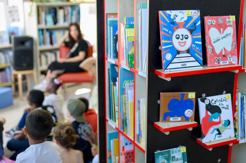 Couverture de Instants Tiss&eacute; : "&Eacute;couter le monde"